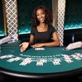 jl333 Philippines members enjoying live roulette and blackjack on mobile devices